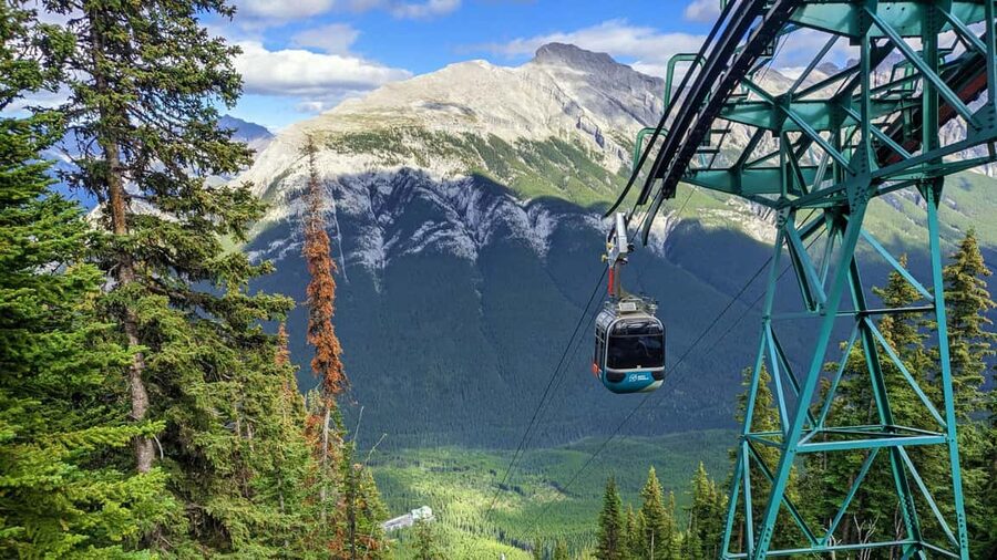 Lake Louise, Banff Gondola, & Yoho National Park 2 Day Tour - Key things I’d zero in on before you book