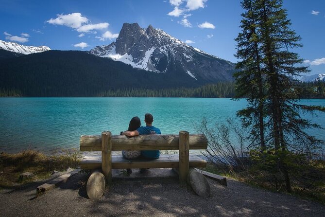 Lake Louise, Moraine/Bow, Emerald & Peyto - 4 Lakes in Banff - Emerald Lake: 30 minutes of green water and snow scenes