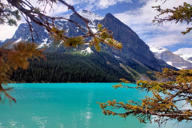 Lake Louise Moraine Lake Johnston Canyon 1.5h Half Day Tour - Packing and comfort: the small stuff that makes a short tour work