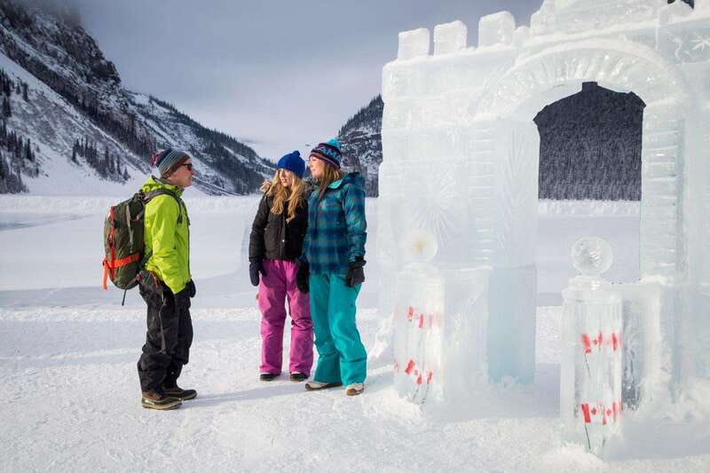 Lake Louise Winterland Tour - Guided Lakeshore Walk: Turning Footsteps Into a Lesson