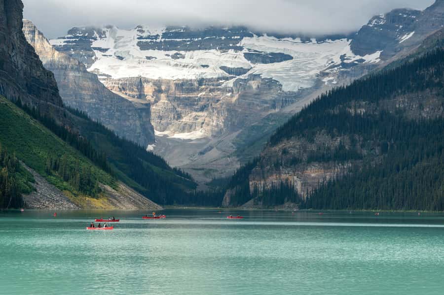 Lakes Moraine, Louise, Emerald, Johnston Canyon & Yoho Tour - Moraine Lake (Seasonal) and Vermilion Lakes: When the Best View Isn’t Available