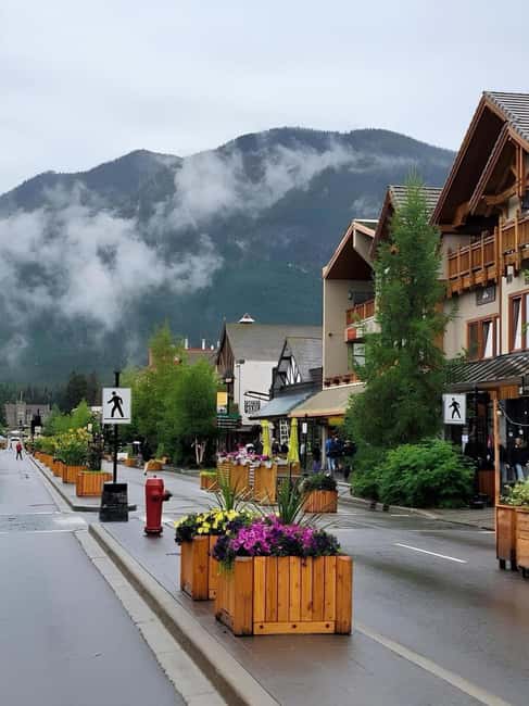 Louise Louise, Banff Gondola, Minnewanka & Emerald Lakes - Banff Town Time: Where the Day Wraps in Real Life