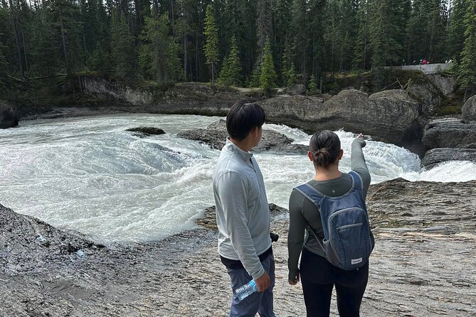 Moraine and Lake Louise with Yoho National Park Private Tour - Natural Bridge: A Quick Stop with Big Rock Drama