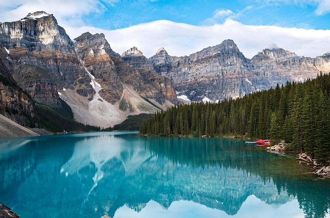 Moraine Lake and Lake Louise Private Premium Day Tour - What you get in the van: comfort, snacks, and simple extras