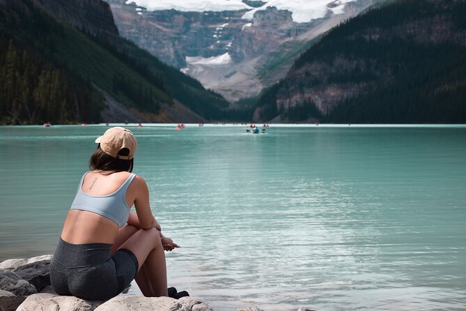 Moraine Lake and Lake Louise Shuttle | End of Summer Seat Sale! - Lake Louise Visitor Information Centre: quick direction before the crowds