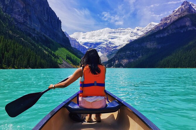 Moraine Lake, Lake Louise & Banff Secrets | Award-Winning Tour - Bow Valley Parkway photo pauses: Morant’s Curve and Castle Cliff Viewpoint