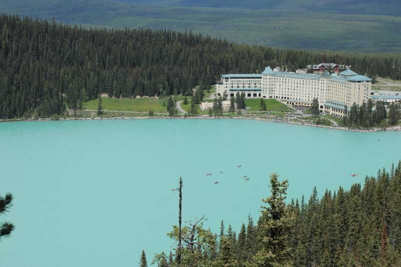 Moraine Lake: Lake Louise & Yoho & Moraine Lake Day Tour - Lake Louise: how to use your full two hours without rushing