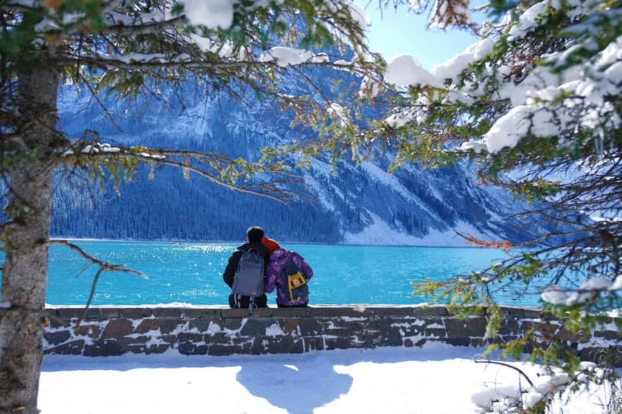 Moraine Lake: Lake Louise & Yoho & Moraine Lake Day Tour - Getting to the mountains: pick-up options and how the day runs