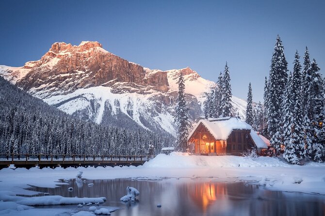 Moraine Lake, Louise Emerald Lake, and Peyto Lake all in day tour - The real vibe: “big views,” tight timing, and a good guide