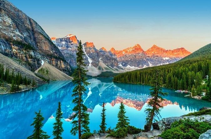 Moraine Lake Sunrise 3-Hour Tour from Canmore/Banff - The drive back: more than just transportation