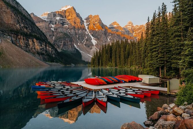 Moraine Lake Sunrise & Lake Louise Golden Hour Experience - Meeting, pickup, and the “small group” advantage before sunrise