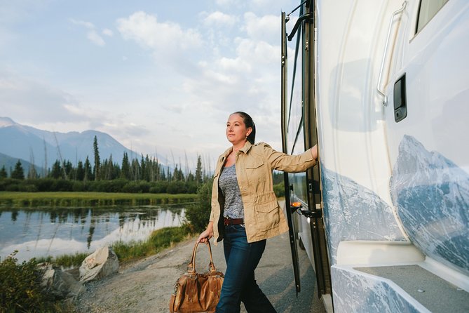 Mountain Lakes and Waterfalls - roundtrip from Banff - Why This Banff Lakes and Waterfalls Day Makes Sense