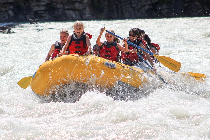 Rafting Athabasca Falls Run in Jasper - What to wear (and what to watch out for)