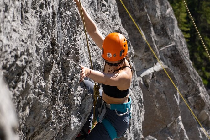 Rock Climbing Adventure in Banff: Beginner - The full 7-hour flow in one Banff climbing day