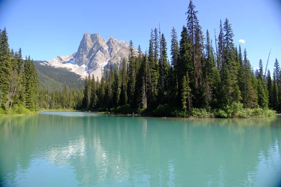 Small Grp: Emerald Lake (Optional Canoe) & Takakkaw Falls - Emerald Lake: Your long stay for hiking, lunch time, and optional canoeing