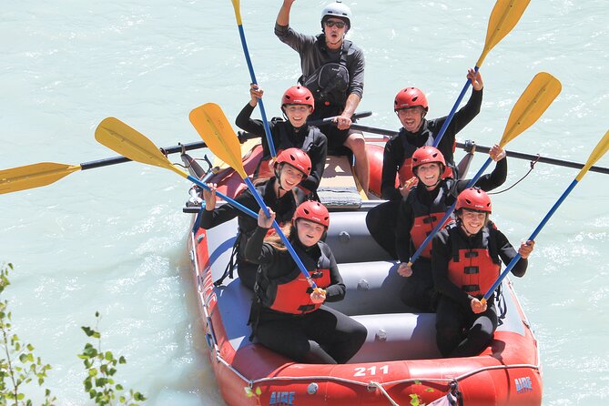 Sunwapta Challenge Whitewater Rafting: Class III Rapids - The guide team and safety style: how they keep it beginner-friendly